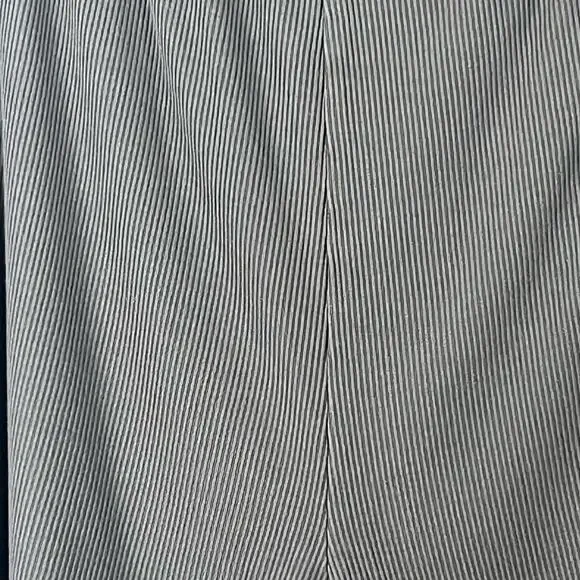 Skims Gray Ribbed Boxers Size Medium - Picture 5 of 10